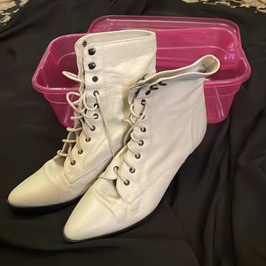 Victorian Style Lace-up Boots